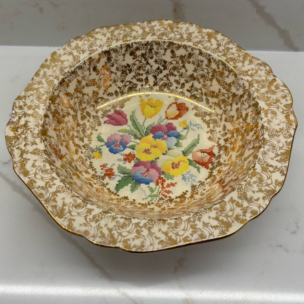 Vintage H and K Tunstall England Olde English Sampler Ceramic Serving Dish